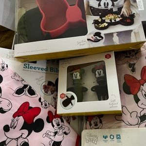 Bumkins Minnie Mouse bundle NEW